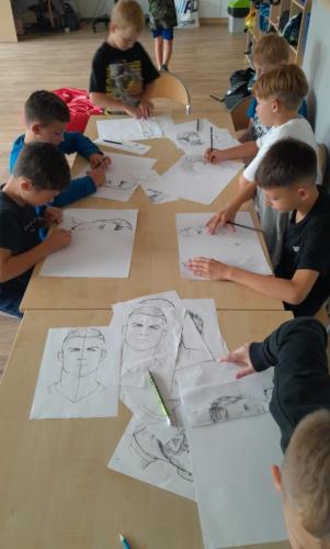 ZAJĘCIA PLASTYCZNE 4